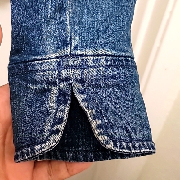 LIVE A LITTLE MEDIUM PIECED STRETCH JEAN JACKET BLUE DENIM CUFFED SLEEVE - Picture 8 of 9